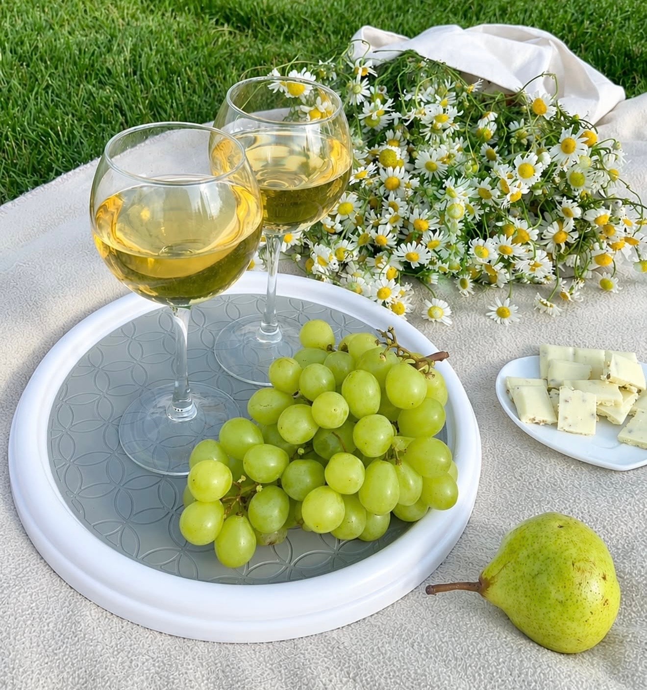 Fresh green grapes — premium export quality